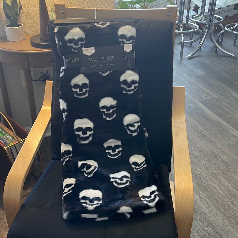 I have another! Rachel Zoe Halloween Oversized Skull Throw